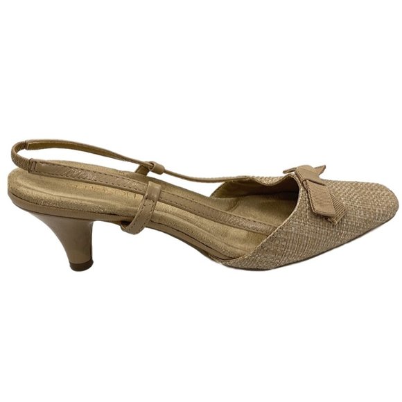 aerosoles kitten heels